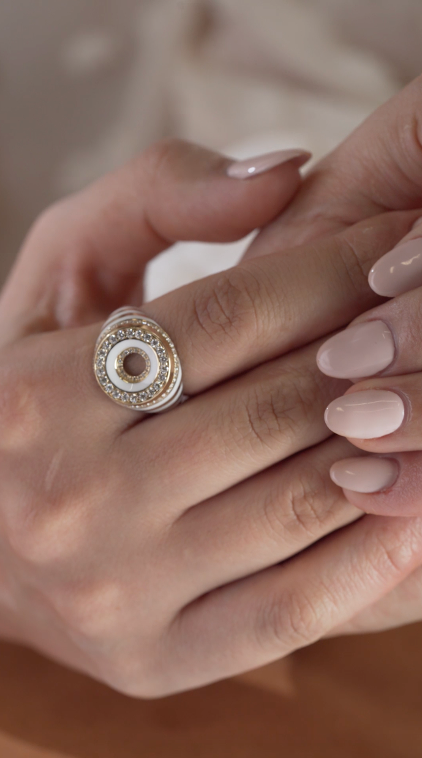 Load video: Akita Bone White Signet Ring
