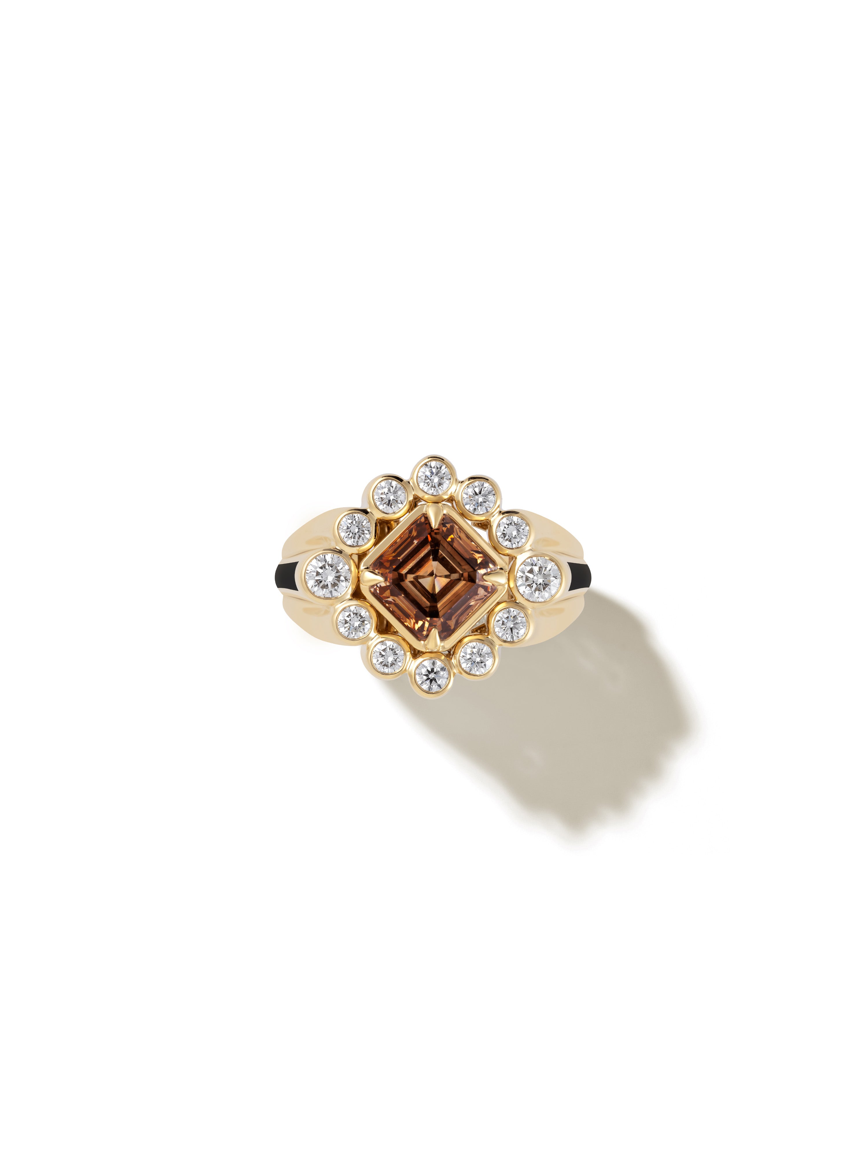 Sanssouci Bloom Whiskey Diamond Ring in 18K yellow gold with an asscher-cut whiskey diamond, State Property Gardens collection, alternate view