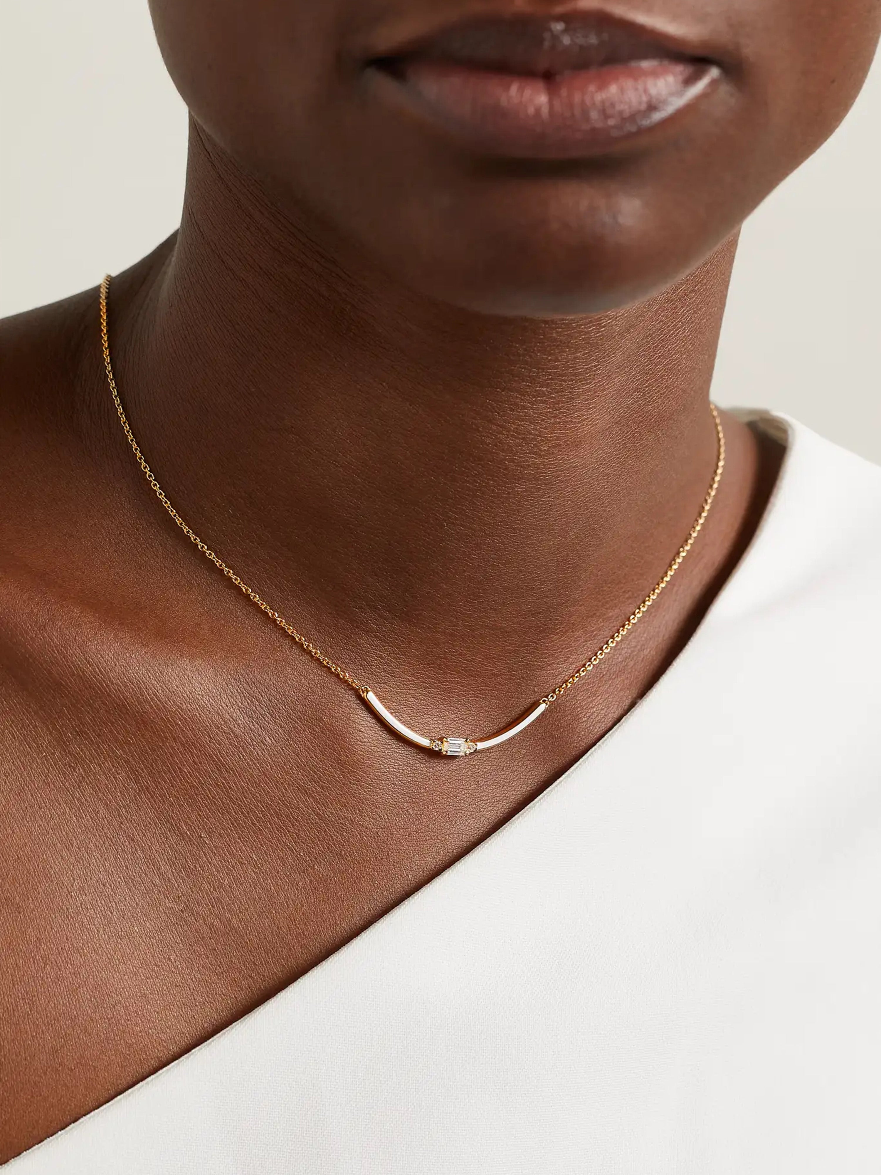 Parameswara Bone White Necklace