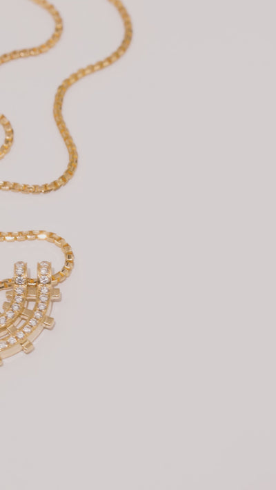 Railroad Pavè Arc Pendant