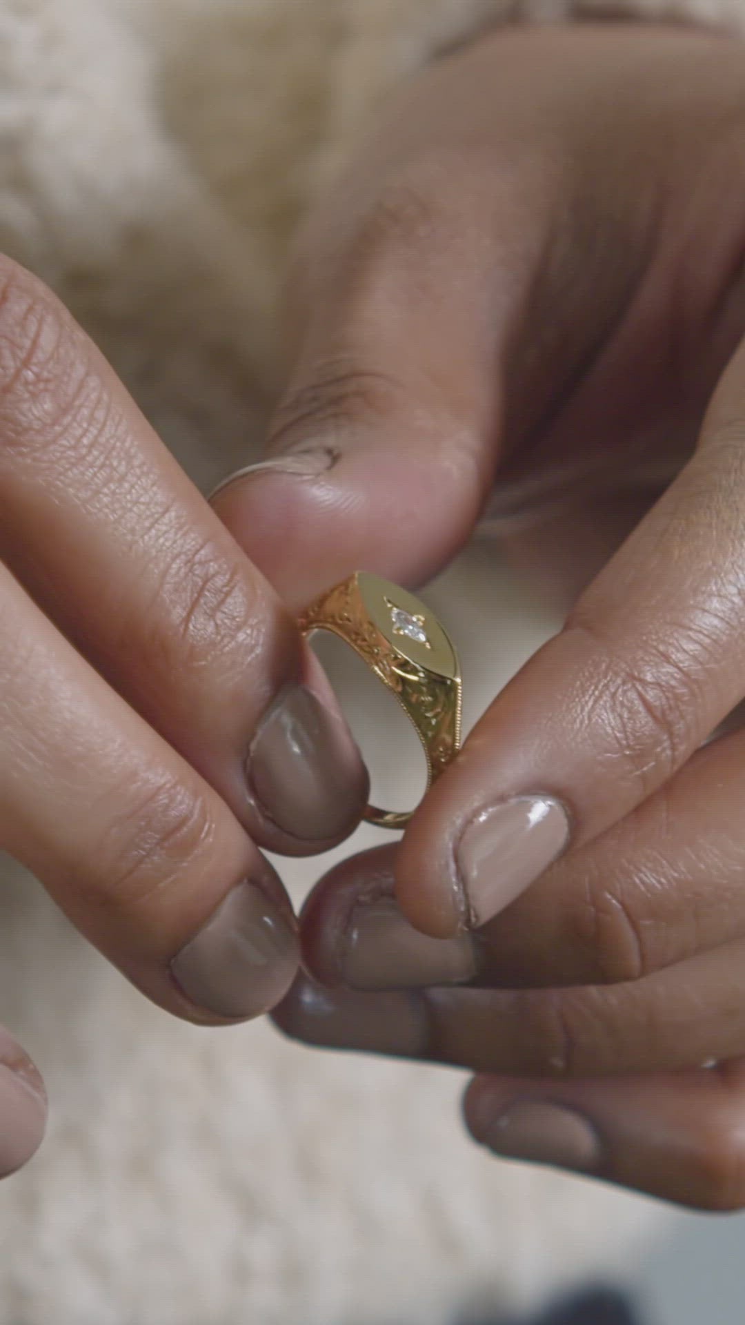 Load video: Henson Warisan Ring