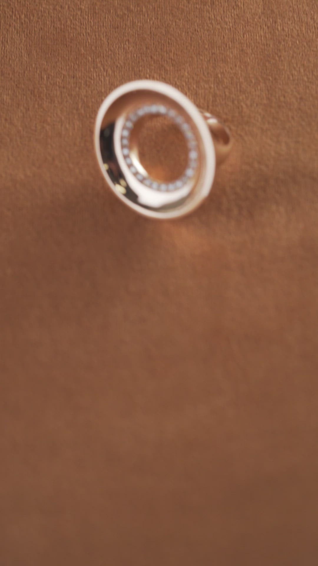 Load video: Drew Pavé Ring