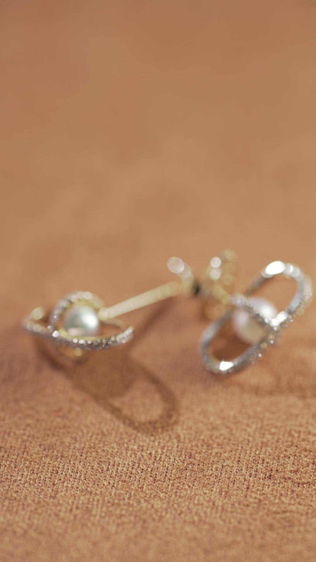 Load video: Allegory Pavé Pearl Stud Earrings