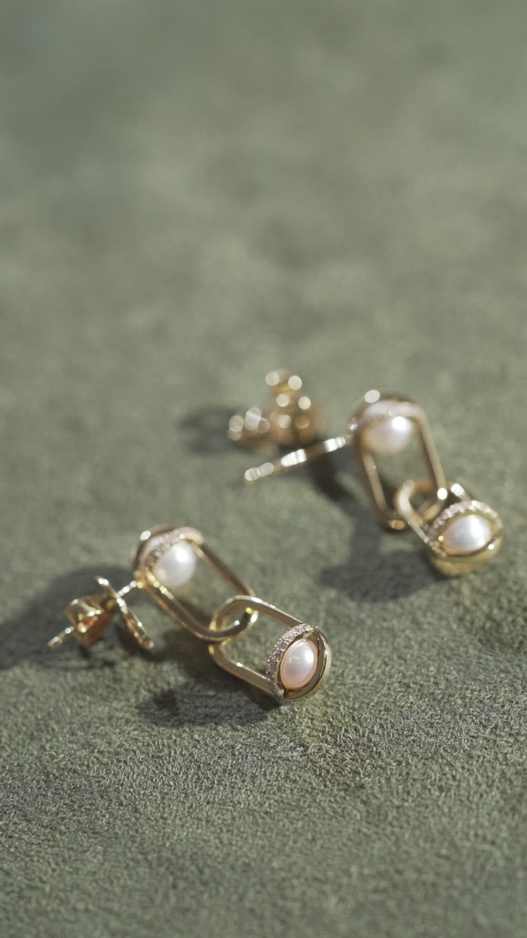Load video: Inversion Pavé Pearl Earrings
